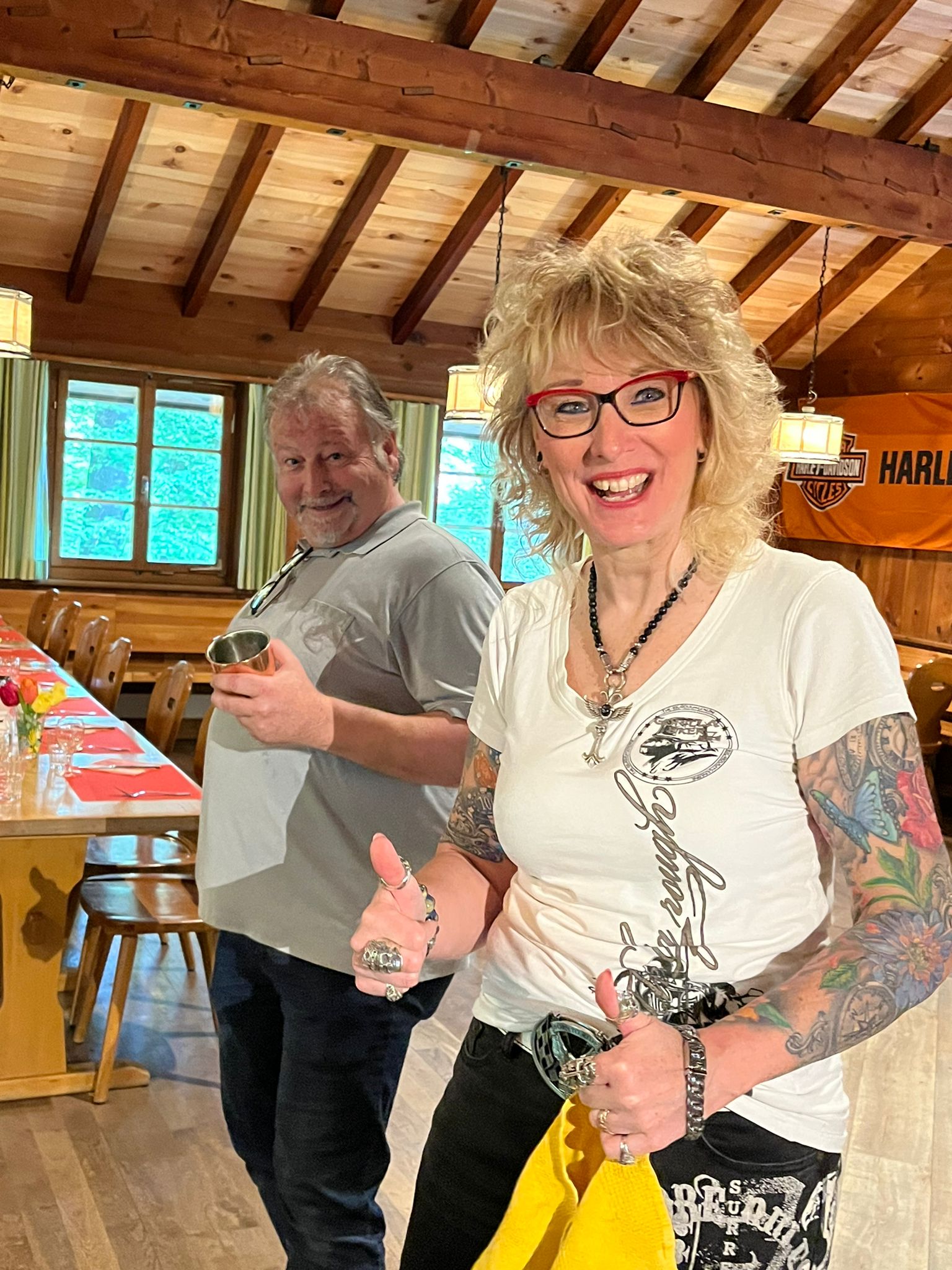 303bf711-62c2-43f8-98b2-239c170c75c4