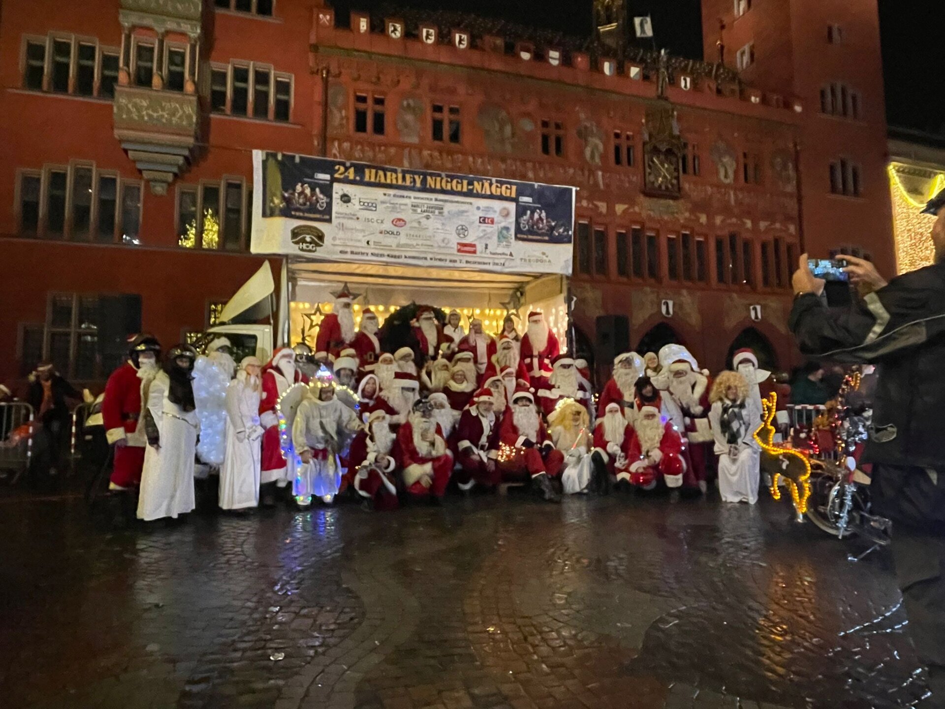 b0ae849b-56f6-49b6-90e3-3265e7b6395c