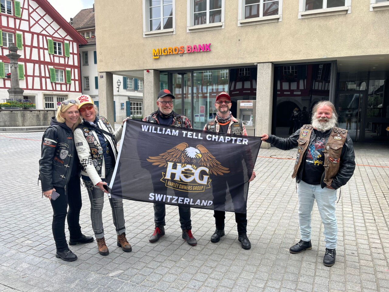 cf82cccc-9c42-4605-9e42-929fc05ca8de