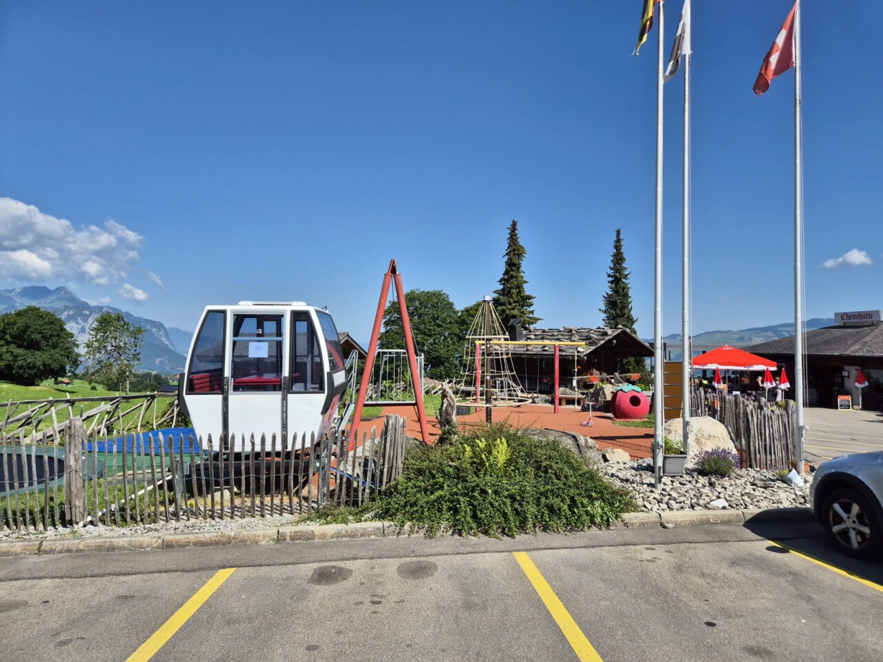 83f0edbb-5540-4367-84da-ef8439f51b5b