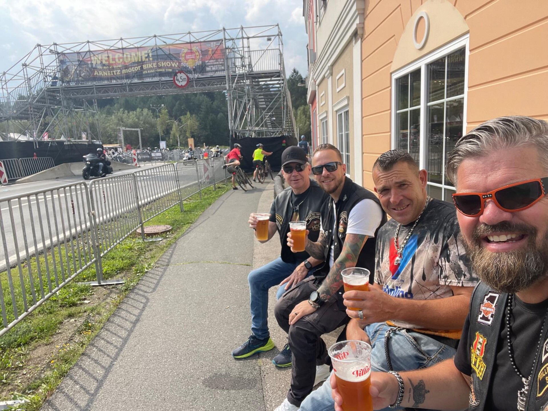 21bd94a0-8d7b-44b8-8a58-b4501f806fb3