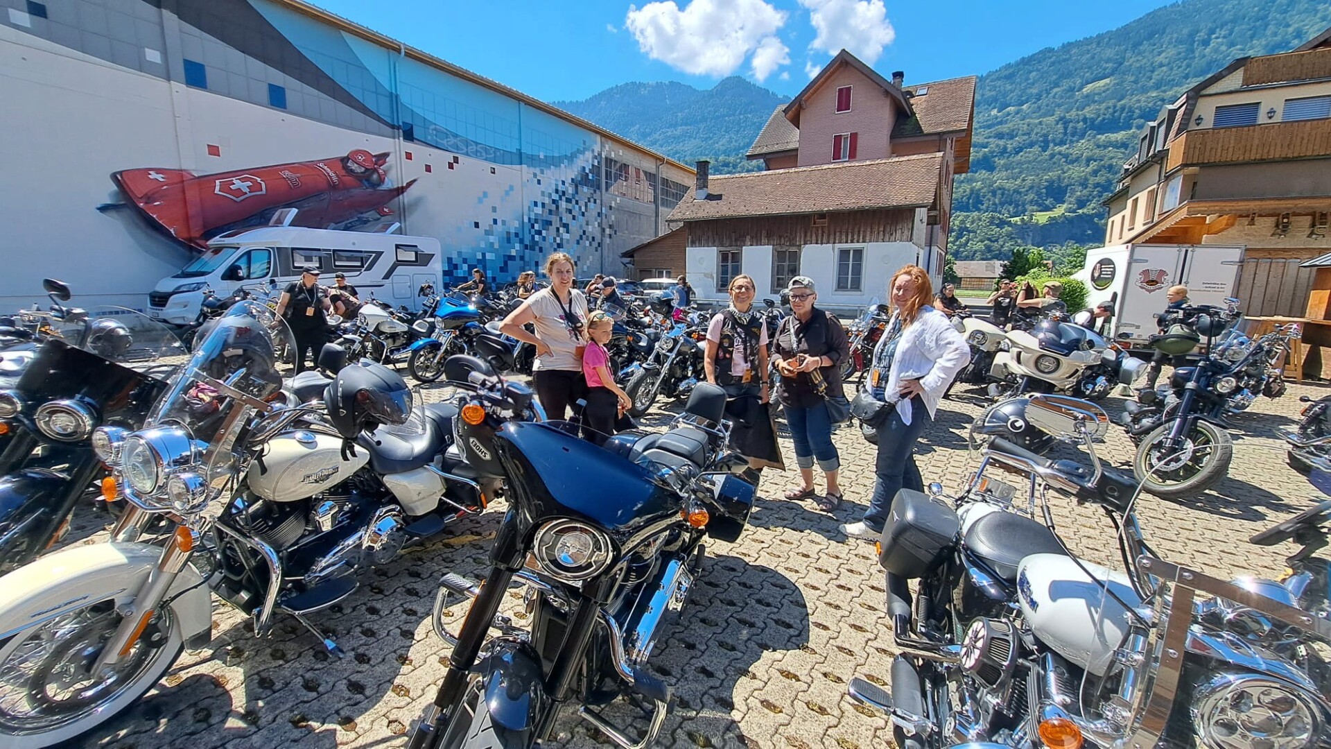 2b1735aa-fd60-44bf-a469-1cd9fc388721 Denise Paris