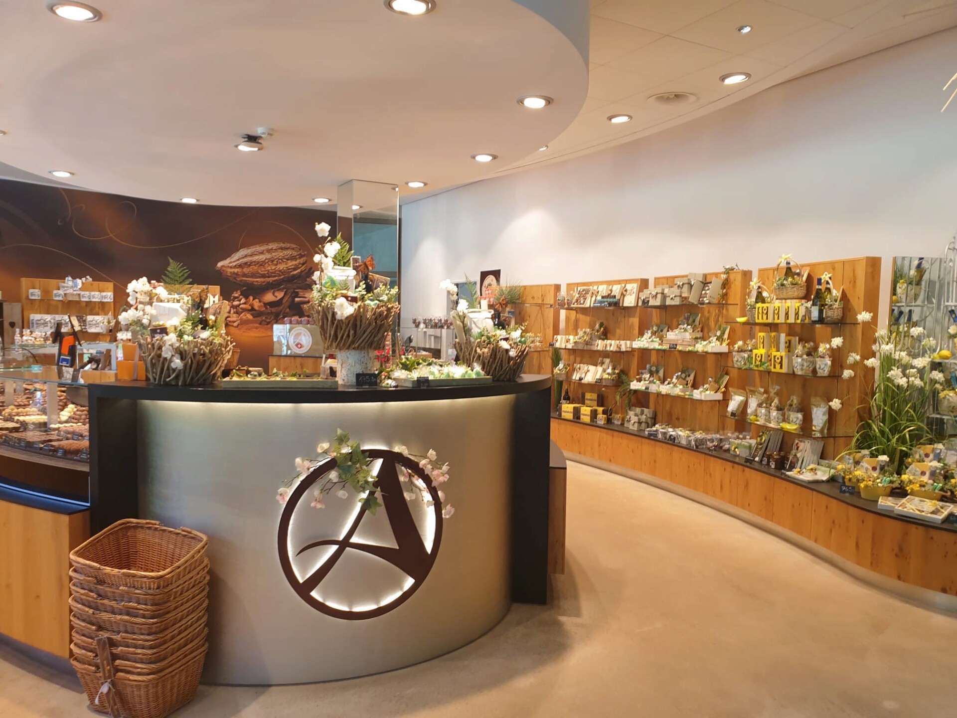 33eca4fa-29c2-45ca-865b-eaf8bda40de8 Mary