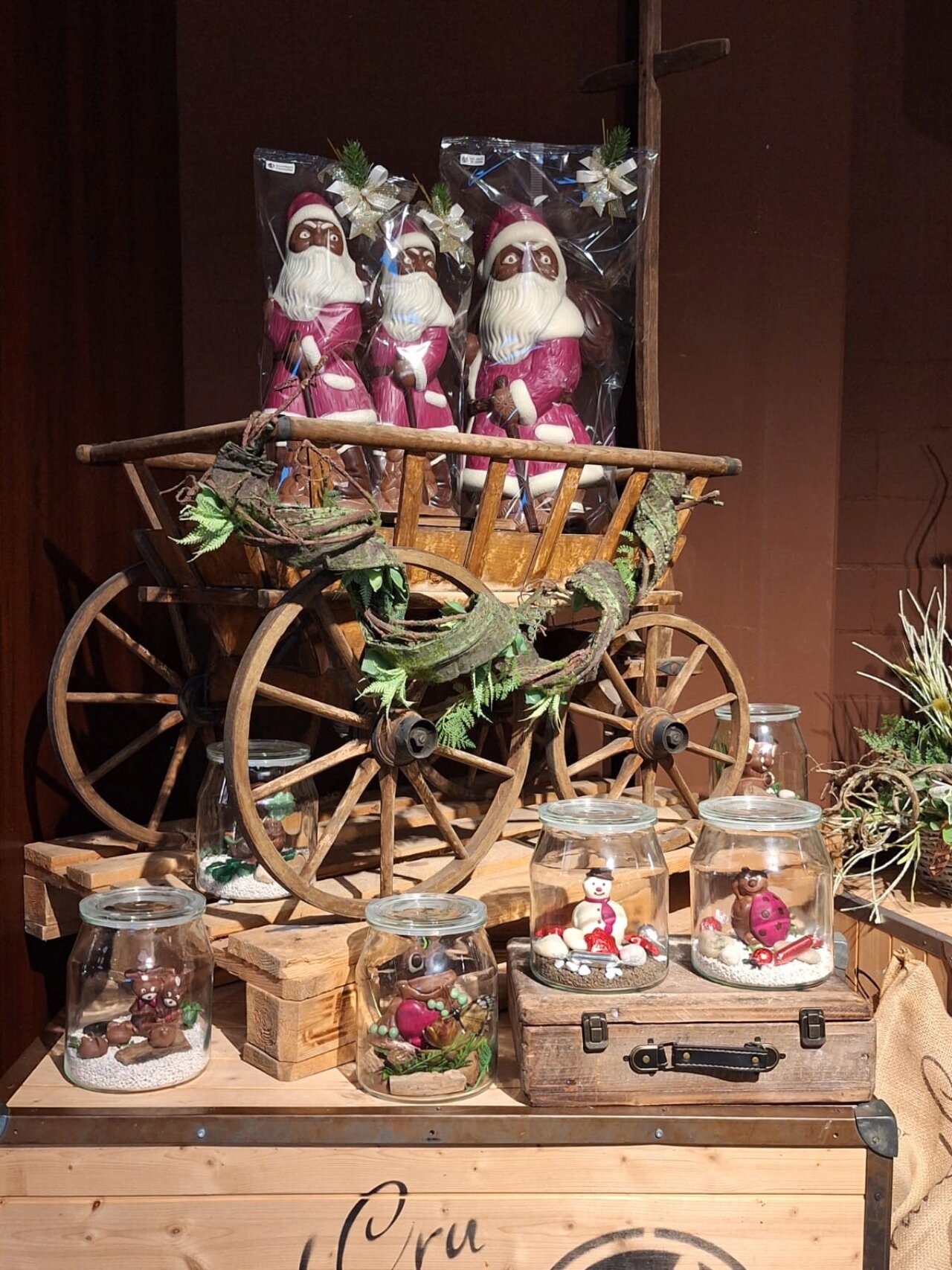 7e03b196-b64b-4cb7-bad3-ac69bef6782f Mary